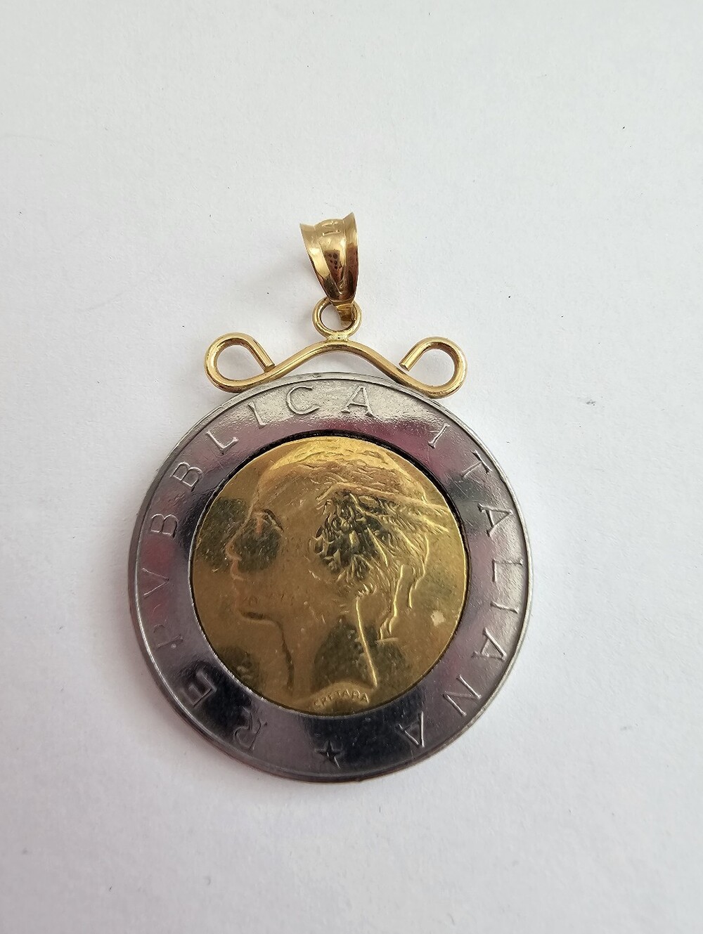Vintage 14K Gold Italian 500 Lire Coin Pendant Bi-Metallic Repubblica Italiana